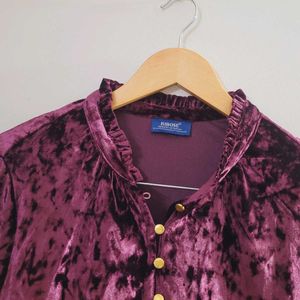 Ribose Velvet Crushed Buttoned Neck Top