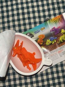 Jurassic World Kinder Joy Toy Set