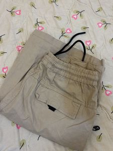 34” Beige Cargo Shorts