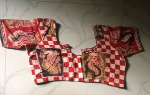 GentlyUsed Unique Red&amp;White Printed Blouse-36"Bust
