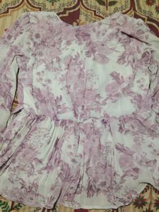 Beautiful Floral Print top❤️