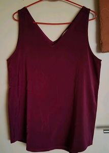 Sleeveless V-Neck Burgundy Top