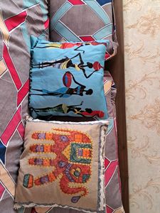 Cushion Covr