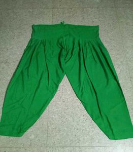 Green Patiala Salwar Pants
