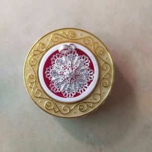 Pure Silver Elegant Snowflake Pendant