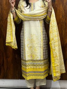 yellow white cotton suit