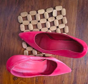 Red Pointed Toe Heels