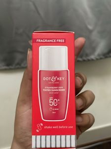 Dot &amp; Key Strawberry Dew Tinted Sunscreen