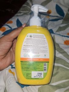 Mamaearth Vitamin C Sunscreen Body Lotion