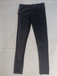 Black Zipper Detail Pants