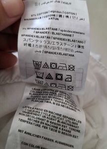 GUESS white shorts