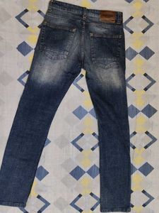 MAX damaged Jeans