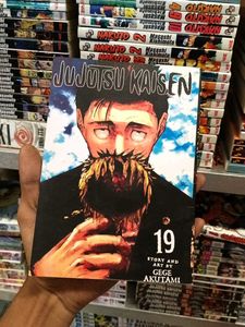 Jujutsu Kaisen Manga Volume 19