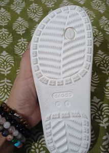 Crocs unisex croslite thong flip flop