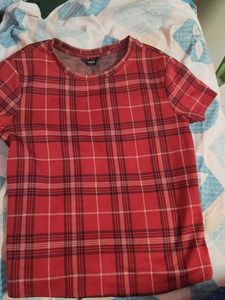 Max Red Plaid Casual T-Shirt