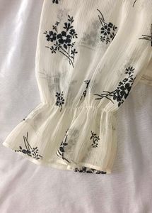 Korean Floral Print Peplum Top