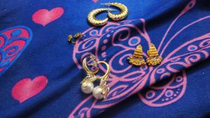 combo of 2 nose pin and earrings