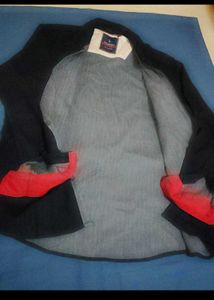 Men's Black Button-Up Shirt