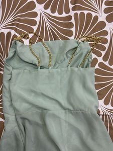 Cutsleeve Chic Midi Dress