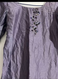 Elegant Lavender Kurta with Embellishments
