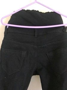 Black High-Waisted Button-Up Jeans