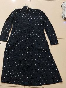 Chic Navy Polka Dot Dress