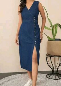 Stylish Blue Denim Midi Dress