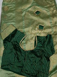Elegant Green Silk Saree With Blouse