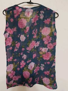 Floral Sleeveless V-Neck Top