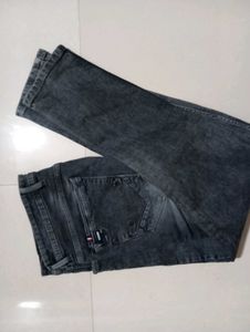 Men's Grey Washed Denim Jeans