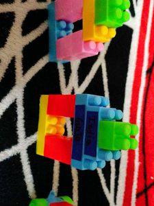 Clrful Blocks
