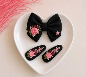 Embroidered Hair Bow &amp; Clips Set