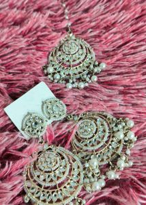 Elegant Kundan Jewelry Set jumka mangtikka se