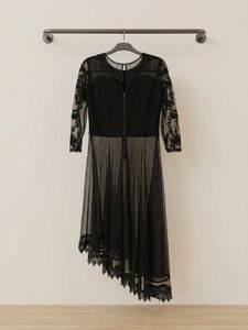 Elegant Black &amp; Red Embellished Long Top and Lahen