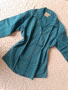 Teal   Shirt L-xl.size for women