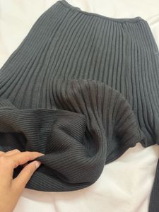 Black Ribbed Knit sweater Mini Dress