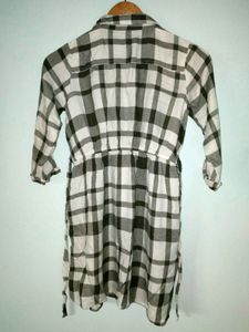Young &amp; Free Check Pattern Top ( Women's)