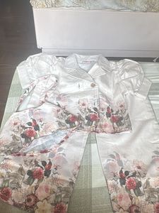 Floral Print Cropped Top