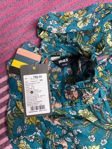 Floral Print Flowy Top