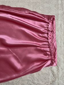 Cute polka tube top with Satin skirt🎀