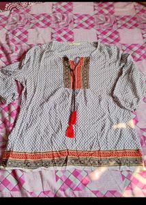DJ&amp;C Stylish Printed Tunic Top