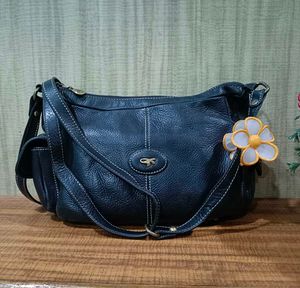Chic Navy Leather Shoulder Bag with Flower Accent