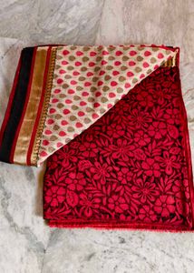 Elegant Cream Saree with Red &amp; Gold Motifs