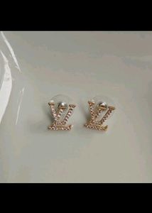Sparkling 'LV' Logo Stud Earrings