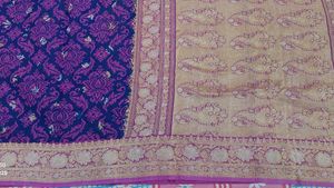 Good Condition Georgette Banars Saree For Sale