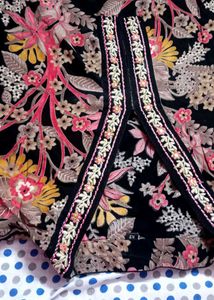 Elegant Floral Print Kurta Set
