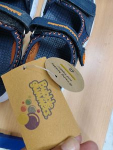 Bubble gummer sandal
