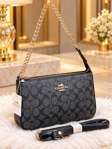COACH*   TOP QUALITY WRISTLET SLINGS WD BOX