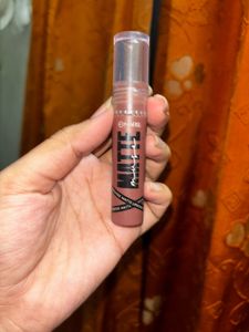 Mars Matte Muse Lipstick