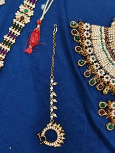 Exquisite Indian Bridal Jewellery Set